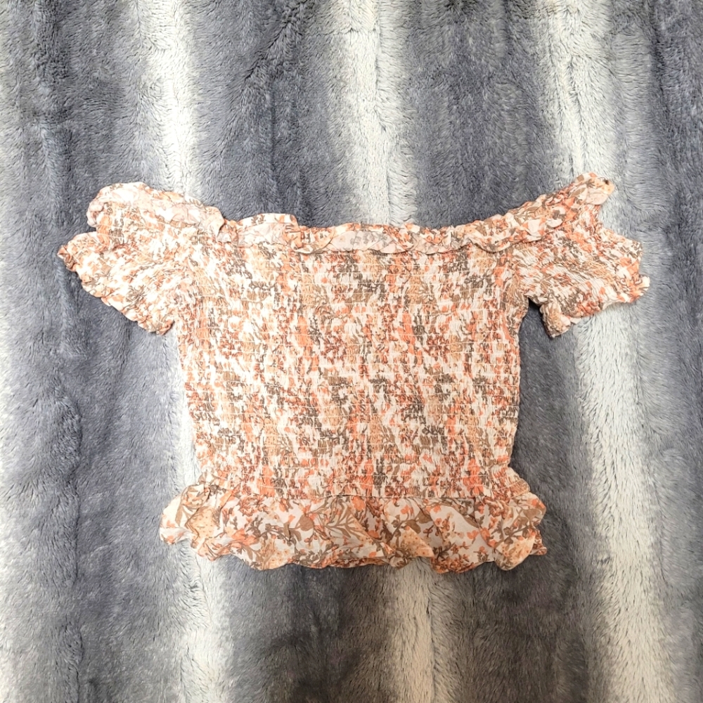 Forever 21 off the shoulder top size s